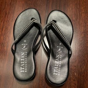 DSW Italian Shoemakers Flip Flops
